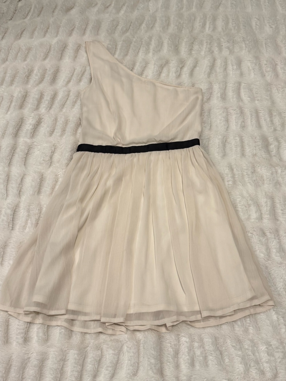 Olsenboye One Shoulder Ruffle Formal Dress - Picture 6 of 8